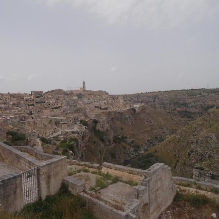 La Pergola Ai Sassi Bed & Breakfast Matera Bagian luar foto