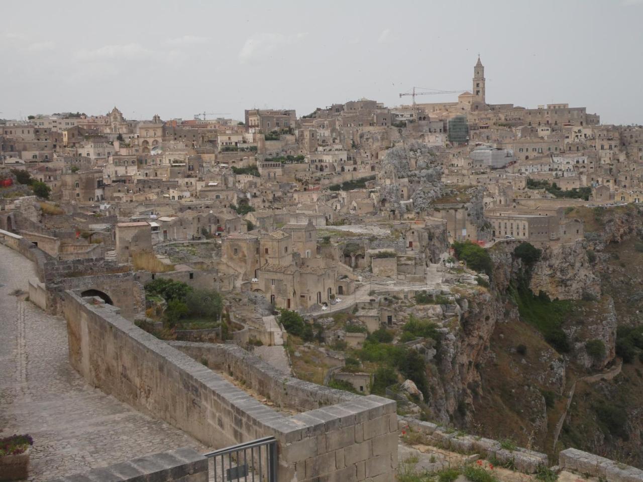 La Pergola Ai Sassi Bed & Breakfast Matera Bagian luar foto
