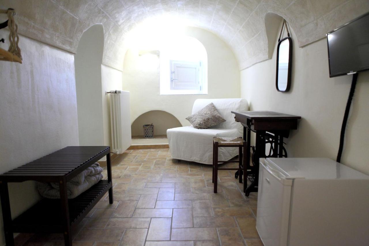 La Pergola Ai Sassi Bed & Breakfast Matera Bagian luar foto