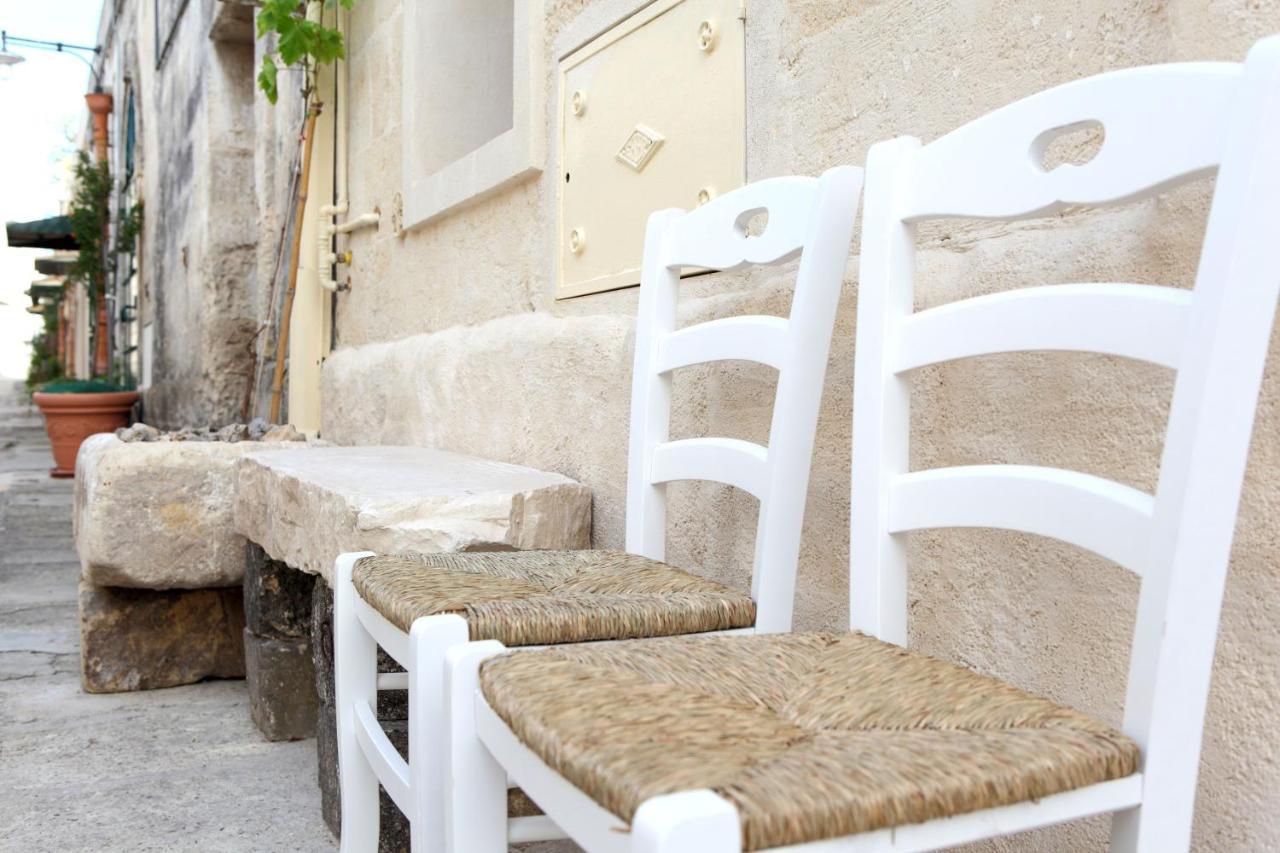 La Pergola Ai Sassi Bed & Breakfast Matera Bagian luar foto