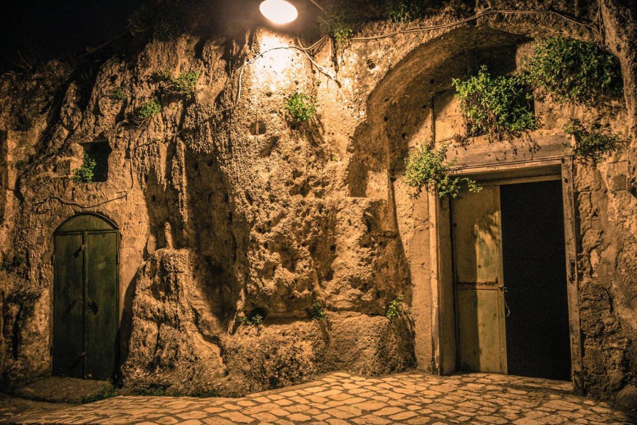 La Pergola Ai Sassi Bed & Breakfast Matera Bagian luar foto