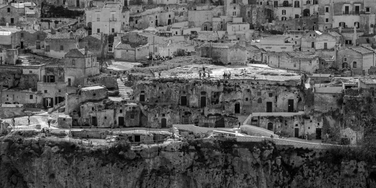 La Pergola Ai Sassi Bed & Breakfast Matera Bagian luar foto